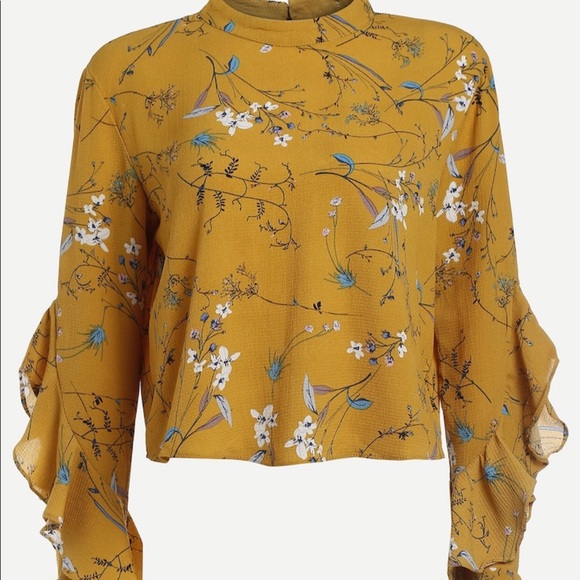🆕Gold floral ruffle sleeve crop box blouse - Picture 2 of 8